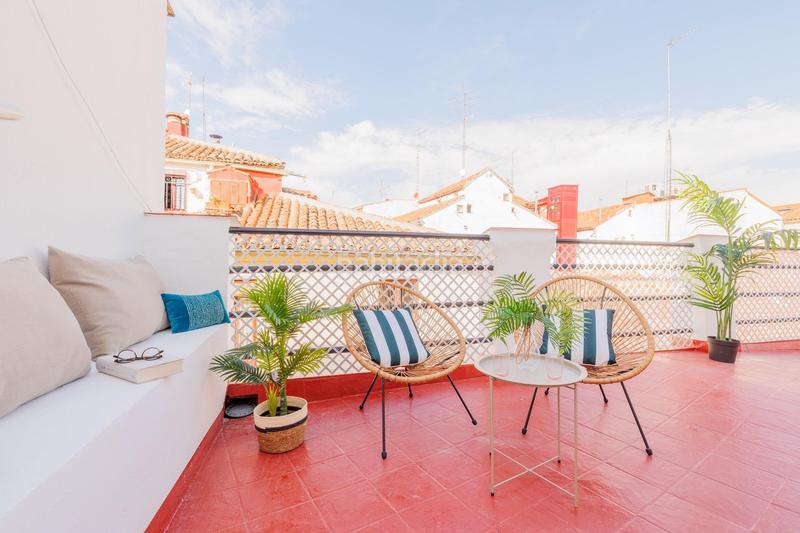 Foto 23d6049c-e086-4822-8c68-21eda3f63fb6. Àtic amb calefacció a Cortes-Huertas Madrid