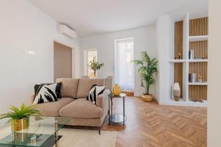 Ático  Calle moratin. Ático exclusivo con terraza privada en calle moratín  barrio de