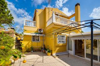 Chalet in Nueva Torrevieja. Oportunidad única en aguas nuevas, torrevieja!