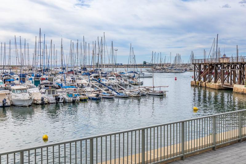 Foto 91edc092-5b75-40d8-9768-2bbe77e98f4c. Apartamento en Parque de las Naciones Torrevieja