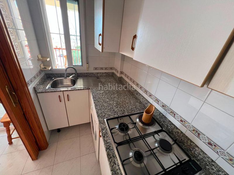 Foto 0e43b3fe-3597-46ac-bfd5-09037b3bd185. Affitto piccolo appartamento in Zona los Frutales Torrevieja