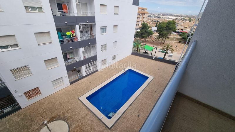 Foto 4be955c9-a1e5-45a4-8dc7-b10ee9dddc1a. Apartament a El Molino Torrevieja