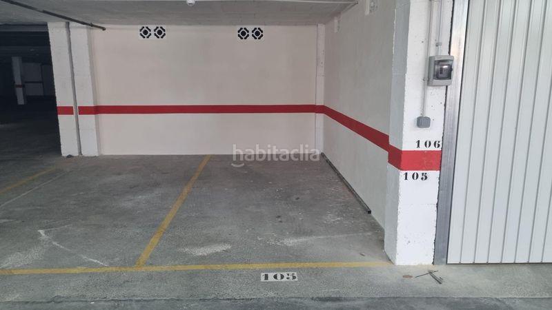 Foto 1ec2eebd-e959-4d6b-a8d7-78b1f9c2605f. Parking voiture dans Avenida Habaneras - Curva de Palangre Torrevieja
