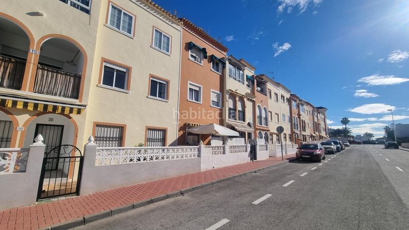 Foto 2c22c169-13f3-4844-ba02-1b3f977d8f63. Casa a La Veleta Torrevieja