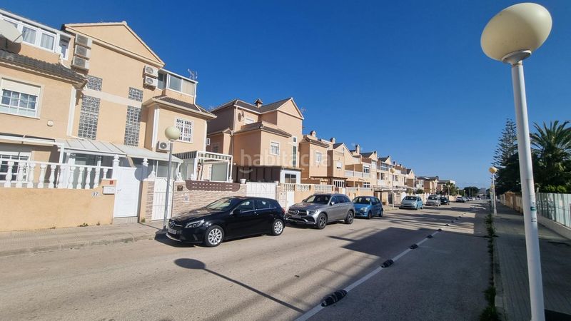 Foto bd70aed2-45c4-46db-9a8f-6ac036e6877d. Casa a La Zenia Orihuela