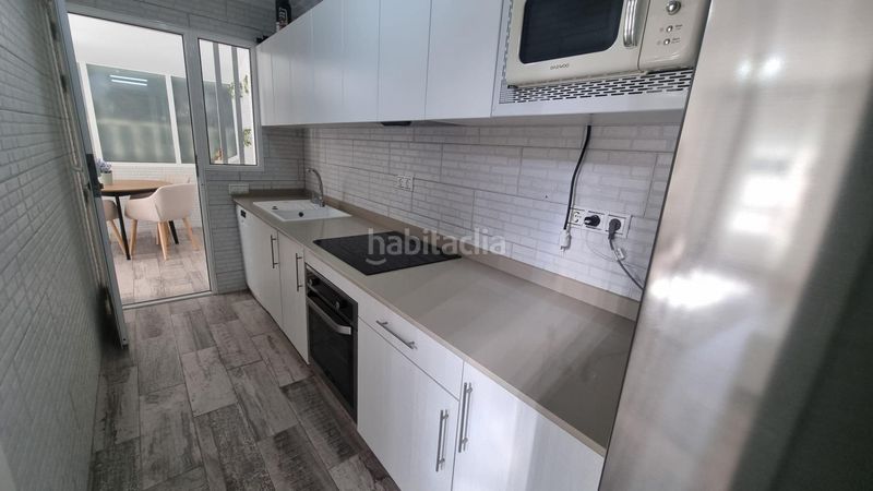 Foto e5f53864-429b-415e-b84b-eeb00cf99da2. Casa a La Zenia Orihuela