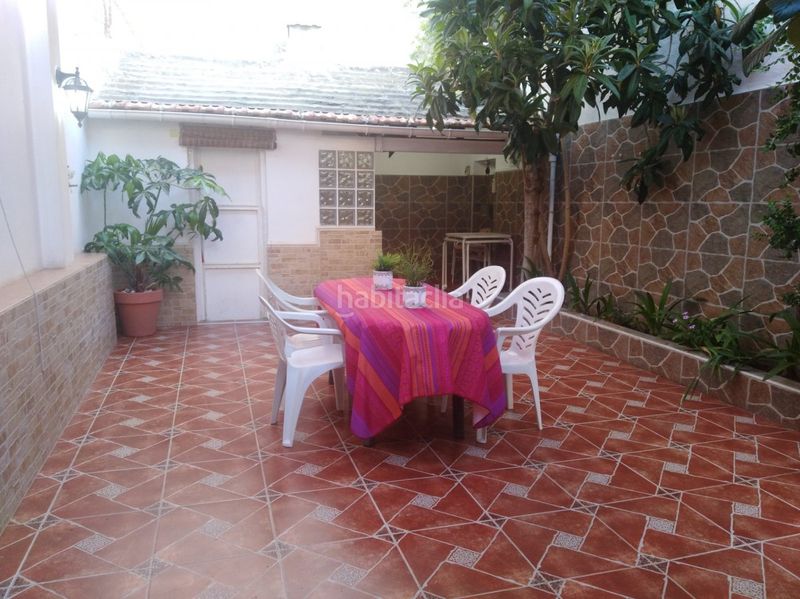 Foto 28843e55-cff4-4040-a459-5a53fa025f73. Casa amb aparcament a Zona Playa de los Locos Torrevieja