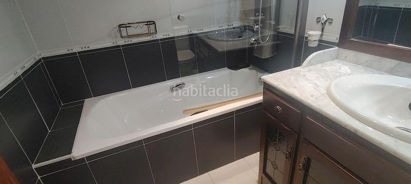 Foto 3df78fc6-2f80-4802-81fa-4ef4f1238def. Piso en calle la cruz 2 piso paseo virgen de Linarejos en Linares