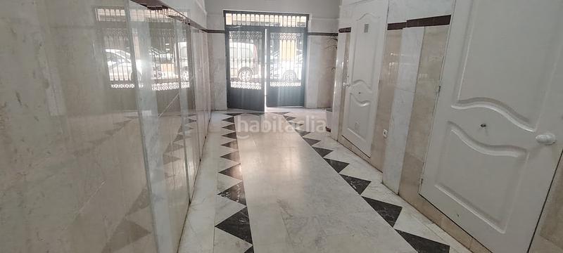 Foto 43ffcb85-1474-4f0a-b75f-c496f9c3004c. Piso en calle la cruz 2 piso paseo virgen de Linarejos en Linares