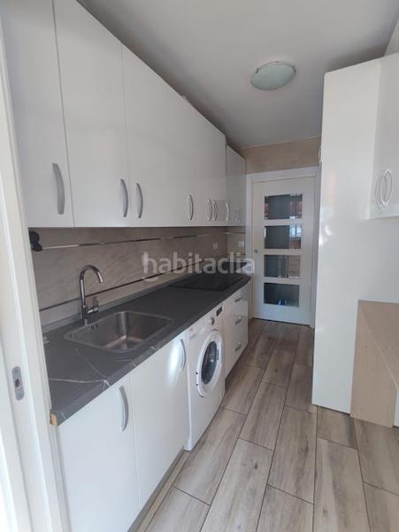 Foto adb8d647-15bb-4ec7-bbe5-1280b19bcb8b. Location appartement dans calle núcleo residencial la paz 41 dans Linares