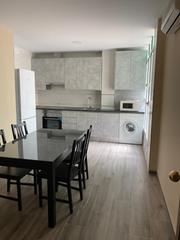 Flat in Calle Úbeda 8