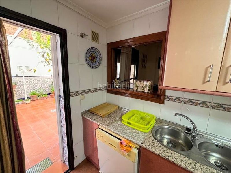 Foto a4f9fc2a-1740-4e13-ba62-454992c67089. Casa en calle la merced 2 casa en urbanización con piscina en Linares
