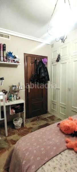 Foto b729af24-f334-49a8-ab69-7e4e5887e513. Pis a calle gravina 2 a Linarejos Linares