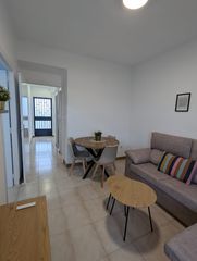 Miete Etagenwohnung in Calle martínez de la rosa 12. Piso en zona estación de madrid