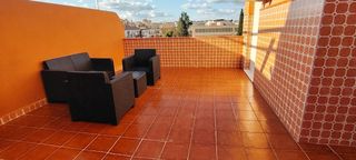 Miete Zweistöckige Wohnung in Calle doctor 22. Dúplex semicentro