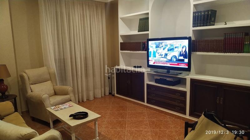 Foto 6e4029a3-85a1-4c3d-8bdf-7f987dee8e62. Alquiler piso en calle romea 25 piso paseo linarjos en Linares