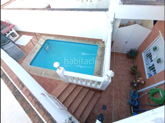Foto 3a4513ff-bf62-4d71-8225-93a51f8f9873. Casa amb xemeneia calefacció aparcament piscina a Linares
