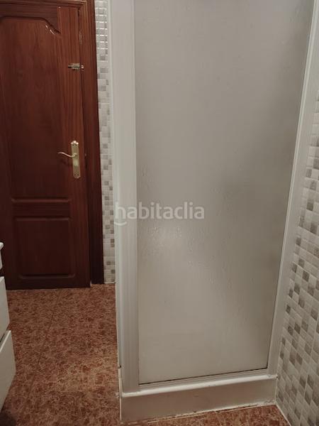 Foto 7c67744f-ec87-42f4-963e-dce908990db8. Piso en calle río guadiel 21 piso zona los rios en Linares