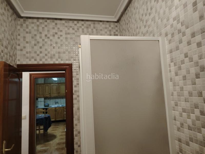 Foto c140186b-8b2d-4d59-a640-169cabefa7aa. Piso en calle río guadiel 21 piso zona los rios en Linares