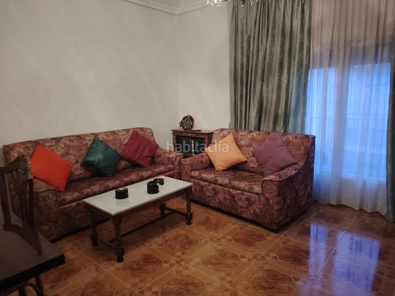 Foto e8eda7d9-4ee2-4c59-8c5c-3de23036e2d5. Piso en calle río guadiel 21 piso zona los rios en Linares