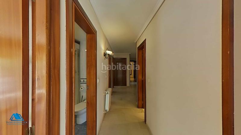 Foto 389593c1-0f8e-4bf7-90a5-b10eb1ff7f08. Pis amb calefacció a Guadix