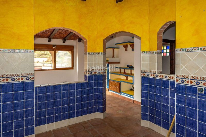 Foto 3248c748-9eb7-448f-b3e7-e4813311d7e0. Casa adossada a Purullena