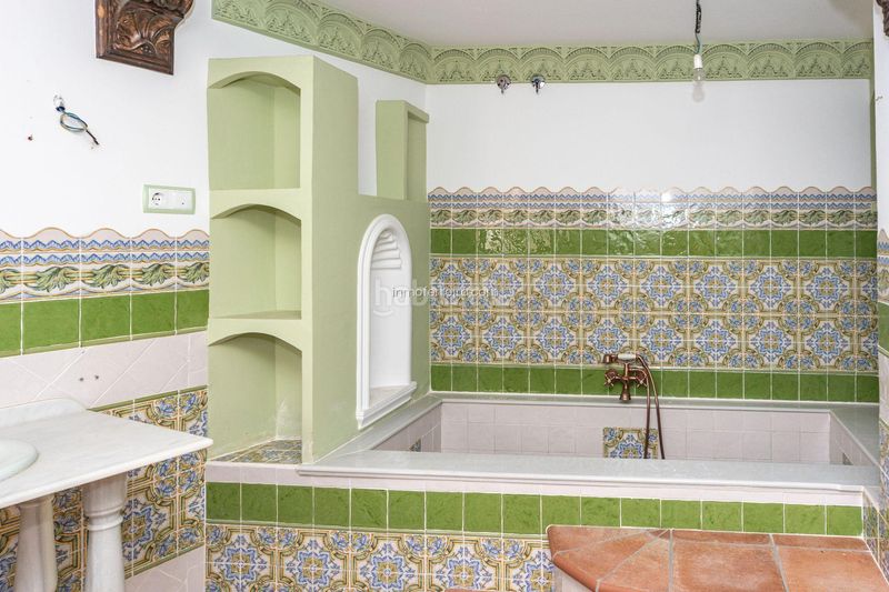 Foto 4436fe72-c888-4f60-8d56-37343928e5f8. Casa adossada a Purullena