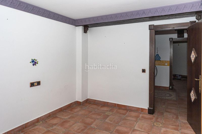 Foto 4fda96f7-8b2a-4975-a632-3ec0b644d0c6. Casa adossada a Purullena