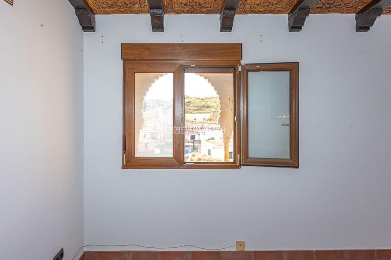 Foto 616ff444-01a3-44ea-8e5b-63073143ba21. Casa adossada a Purullena
