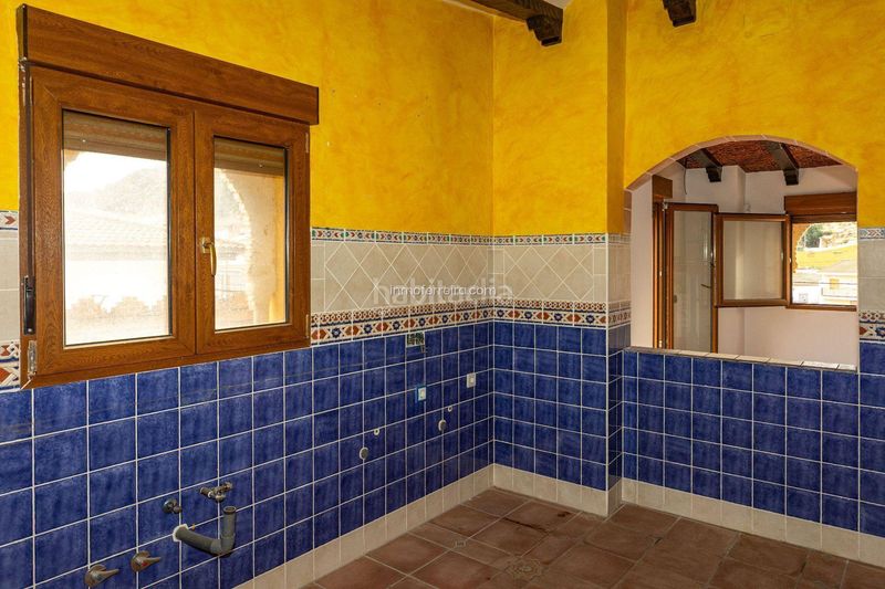 Foto 89e20e7f-7221-4600-9520-8c7b56b72604. Casa adossada a Purullena