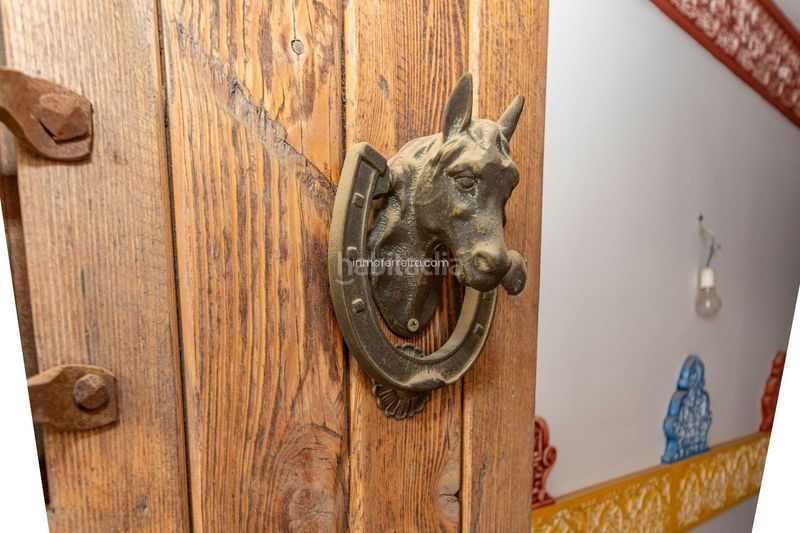 Foto bbc3c3d0-d89d-4e9b-a4b8-f16c6e799630. Casa adossada a Purullena