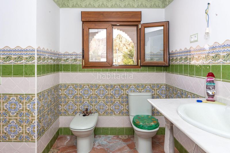Foto c6ae2e97-08fc-4939-83f6-22eef0e0ffb9. Casa adossada a Purullena