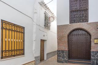 Maison jumelée à Jérez del Marquesado. Casa en jerez del marquesado