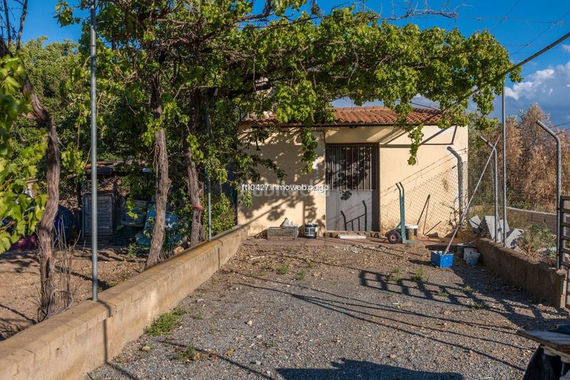 Foto 3915a8d3-d7f8-45eb-b9e3-324669a6cf65. Chalet avec parking piscine dans Guadix