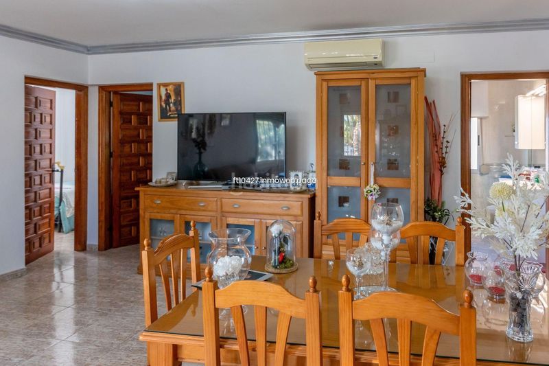 Foto 5357dec1-71cd-440a-be7d-d6f6b017ac4c. Chalet avec parking piscine dans Guadix