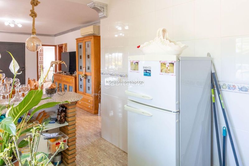 Foto 93f3f4d9-c100-4f20-9a15-6989feaa946b. Chalet avec parking piscine dans Guadix