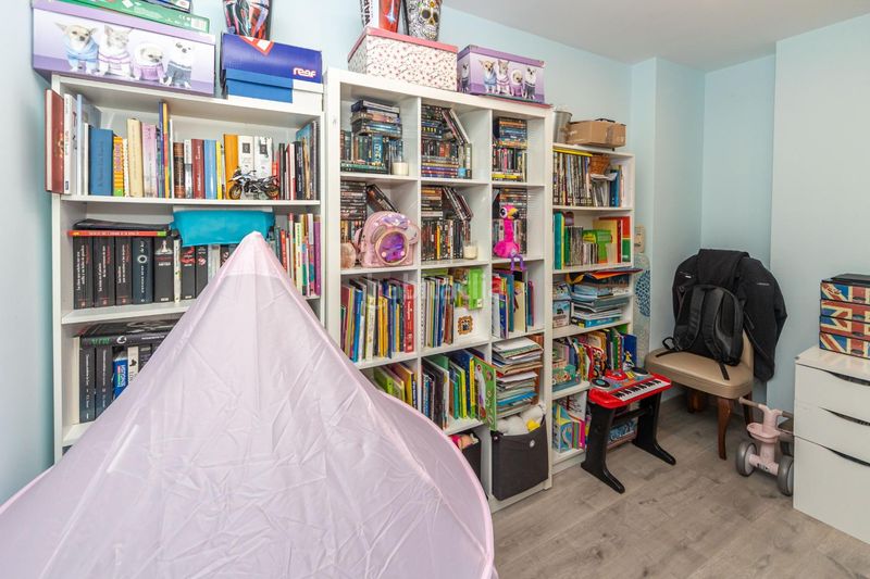 Foto f906dcc4-a908-437e-9381-1dbb4b1a4b72. Pis a Guadix