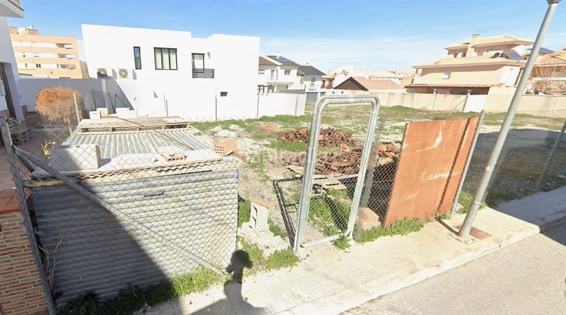Foto 2ef65c25-aa3e-4f21-a363-5cbf2c2e1901. Terreny residencial a Baza