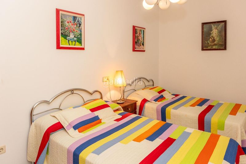 Foto 044ca6e8-b587-4939-b616-530b5df32b8c. Casa amb aparcament a Purullena