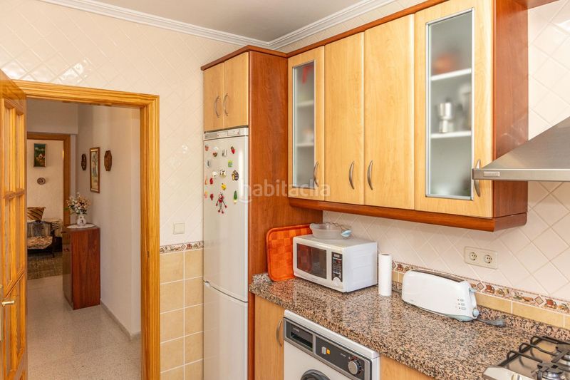 Foto 5abe79cc-d5bc-4e99-abbf-a8f420c09fe0. Casa amb aparcament a Purullena