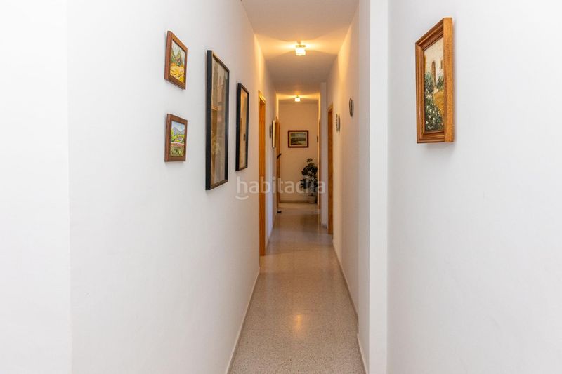 Foto 9f50b0d9-e47b-4682-a989-632ab063e26a. Casa amb aparcament a Purullena