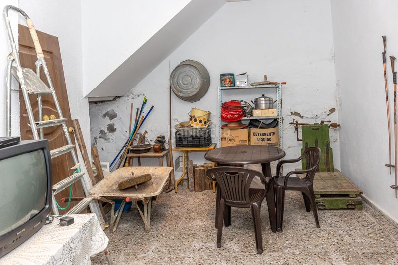 Foto a727e84f-f7ef-4f39-a256-b44dd0de41cd. Casa amb aparcament a Purullena