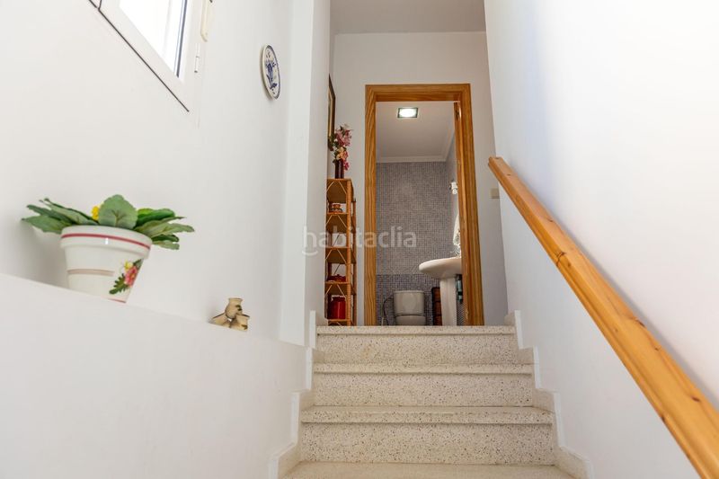 Foto eca5dbc0-9a57-4369-8ee0-471aebeeb94c. Casa amb aparcament a Purullena