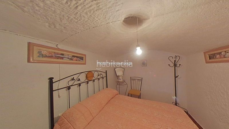 Foto 451ad6ba-94fd-46e6-a30d-01e8b8ff758a. Casa  cueva en Guadix