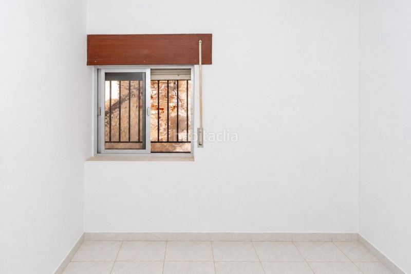 Foto f7479b89-feab-4ec2-9328-ba5f16659b2d. Casa a Guadix