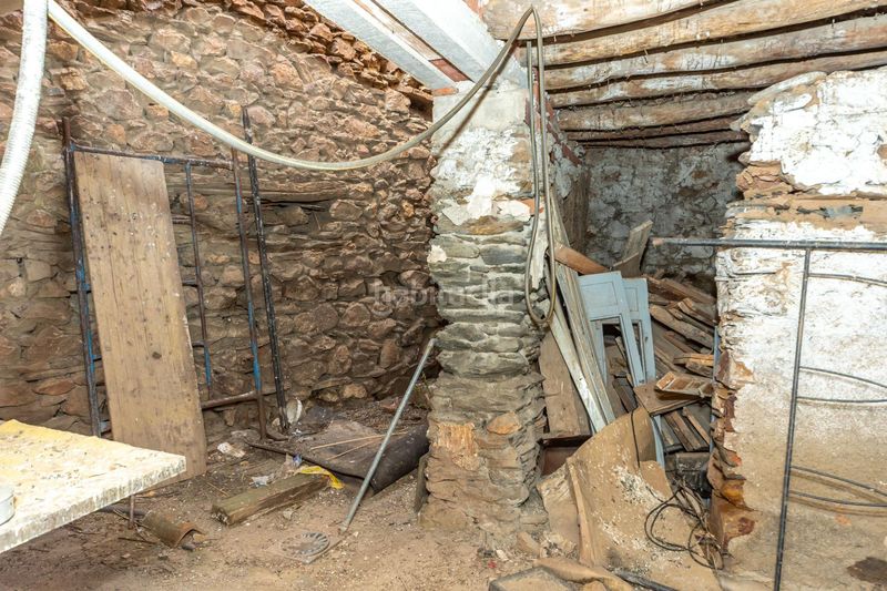 Foto 1cfb0146-9774-4b23-8d50-727c9aedd505. Casa adossada a Alquife