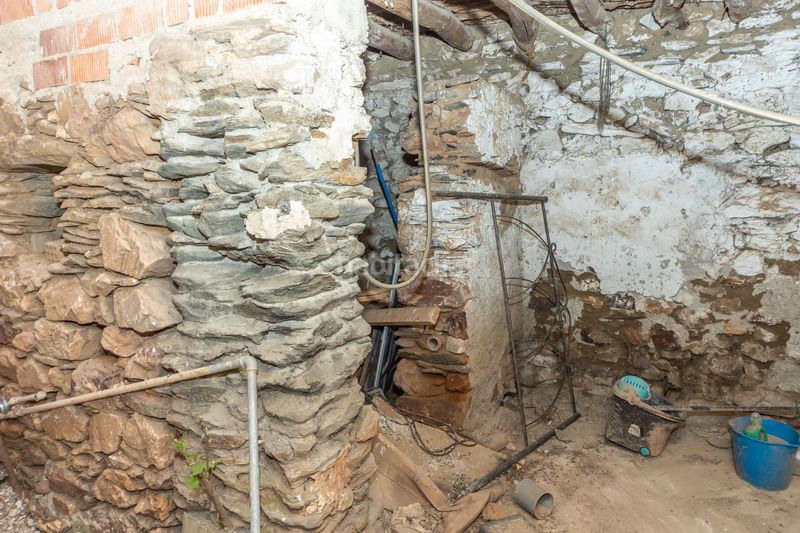 Foto 5bd4dde8-35b6-411b-a38f-595af1eab92f. Casa adossada a Alquife