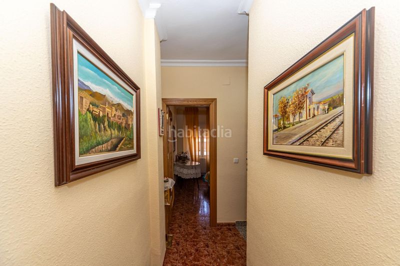 Foto 34ca11c8-50d0-48da-a180-2a57264583b1. Casa adossada amb aparcament a Guadix