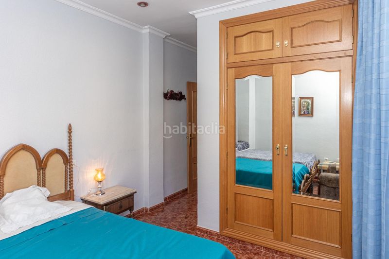 Foto 4dc9191f-e0bc-4358-89d7-d7eda5fb1d77. Casa adossada amb aparcament a Guadix