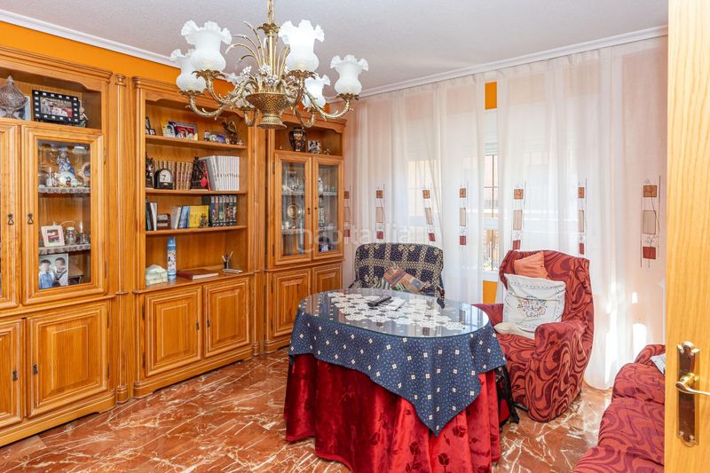 Foto e33d310d-dad7-4bda-bc57-9c83890baba4. Casa adossada amb aparcament a Guadix